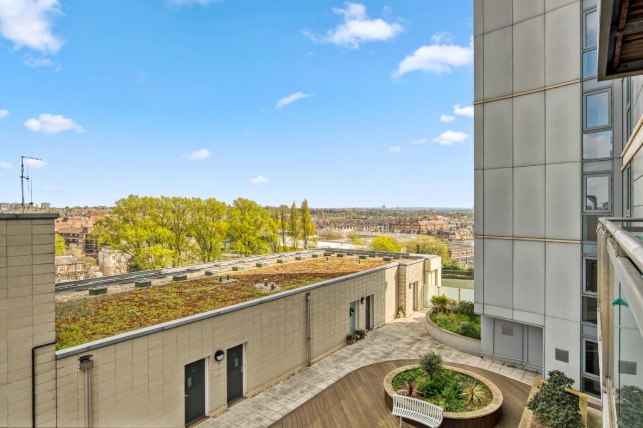 Delightful Apartment Wandsworth Лондон Екстериор снимка